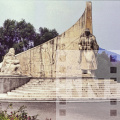 A román katona emlékműve