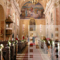 Szentháromság római katolikus templom belseje