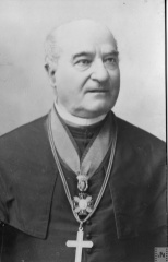 Hazslinszky József apát plébános, a Zárda alapítója 1890