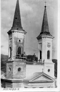 A katolikus templom javítása 1933-ban