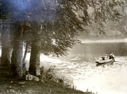 Kiréndulás a Bódi tónál 1938-ban