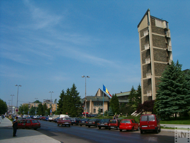 Az adminisztratív palota tornya