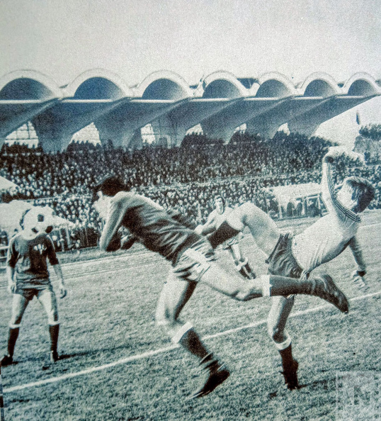 Látványos labdarúgó-mérkőzés a nagybányai stadionban