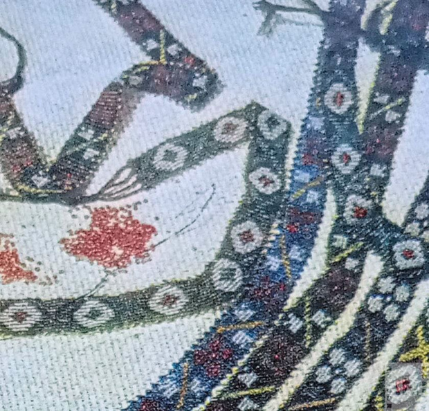 (102)
